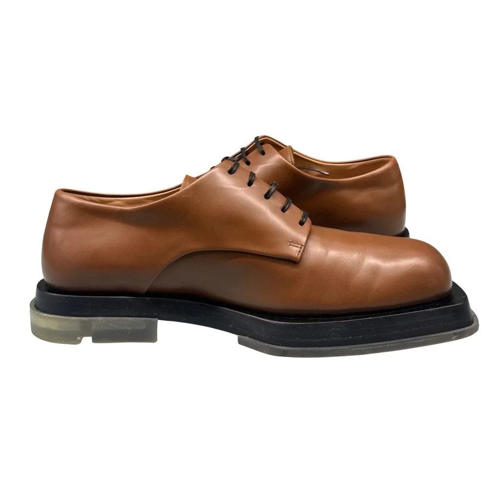 Size 8.5 - Bottega Veneta Lennon Low Top Boots